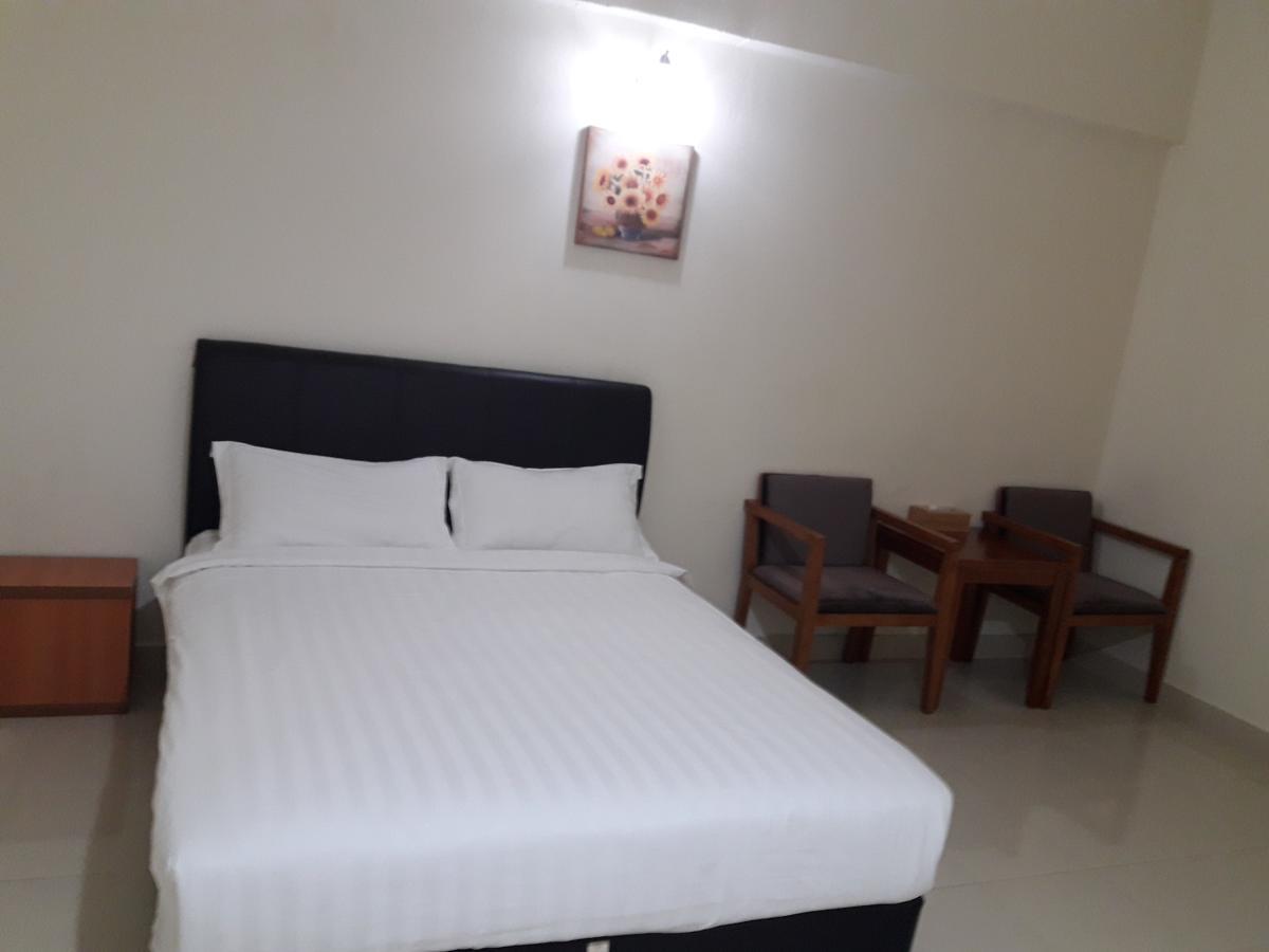 Hotel 126 Sepang Ngoại thất bức ảnh
