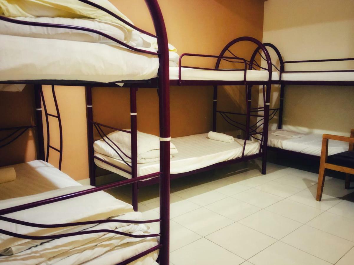 Hotel 126 Sepang Ngoại thất bức ảnh