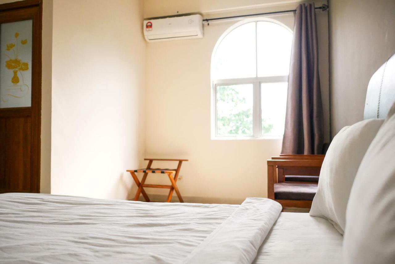 Hotel 126 Sepang Ngoại thất bức ảnh